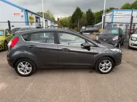 Used Ford Fiesta Zetec 82 HP (60 kW) 2016 Grey Hatchback