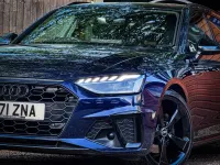 Usado Audi A4 Black Edition 163 CV (119 kW) 2021 Azul Familiar