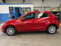 Used Mazda 2 75 HP (55 kW) 2015 Red Hatchback