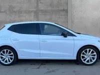 Używany Seat Ibiza FR 110 KM (80 kW) 2024 Biały Hatchback