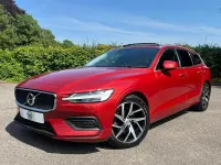 Used Volvo V60 Momentum 190 HP (139 kW) 2019 Red Estate