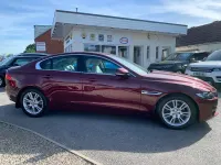 Used Jaguar XE Prestige 240 HP (176 kW) 2015 Red Sedan