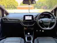 Used Ford Fiesta ST-Line 140 HP (102 kW) 2019 Silver Hatchback