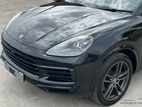 Used Porsche Cayenne 440 HP (323 kW) 2018 Black SUV