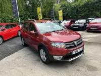 Used Dacia Sandero Lauréate 2014 Red Hatchback