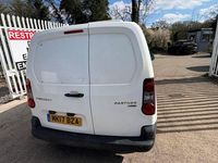 Used Peugeot Partner 2017 White