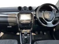 Used Suzuki Vitara SZ5 2023 Silky silver SUV