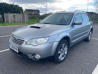 Usado Subaru Outback 2009 Plateado Familiar