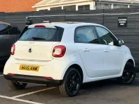 Used Smart ForFour Prime 71 HP (52 kW) 2015 White Hatchback