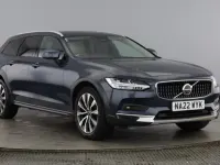 Used Volvo V90 CC Plus 232 HP (170 kW) 2023 Estate