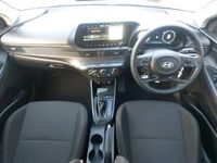 Used Hyundai Bayon Advanced 100 HP (73 kW) 2025 Grey SUV