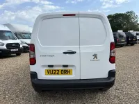 Used Peugeot Partner 131 HP (96 kW) 2022 White MPV