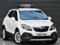 Used Vauxhall Mokka 140 HP (102 kW) 2015 White SUV