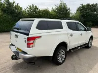 Used Mitsubishi L200 2016 White Pickup