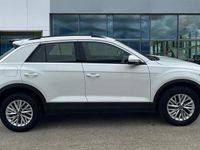 Used VW T-Roc Life 150 HP (110 kW) 2023 Pure white SUV