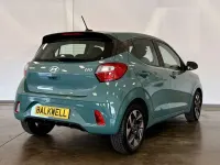 Used Hyundai i10 Advanced 2024 Green Hatchback