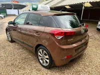 Used Hyundai i20 Premium 84 HP (61 kW) 2015 Brown Hatchback