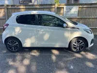Used Peugeot 108 Collection 72 HP (52 kW) 2019 White Hatchback