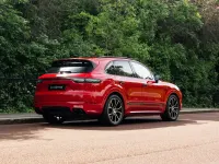 Używany Porsche Cayenne 462 KM (339 kW) 2022 Czerwony SUV