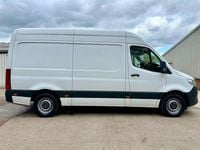 Begagnad Mercedes Sprinter Progressive 2021 Vit Van