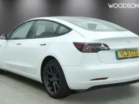 Used Tesla Model 3 Standard Range 208 kW (283 HP) 2021 White Sedan