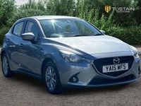 Usado Mazda 2 90 HP (66 kW) 2015 Prateado Citadino