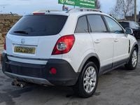 Used Vauxhall Antara 150 HP (110 kW) 2010 White SUV