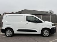 Used Peugeot Partner Premium 131 HP (96 kW) 2022 White MPV