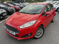 Used Ford Fiesta Titanium 98 HP (72 kW) 2014 Red Hatchback