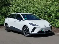 Used MG MG4 EV SE 149 kW (203 HP) 2023 White Hatchback