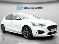 Used Ford Focus ST-Line 125 HP (91 kW) 2019 White Hatchback