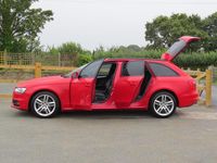 Used Audi A4 S-Line 160 HP (117 kW) 2011 Red Estate