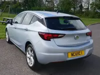 Second-hand Vauxhall Astra SRi 150 CP (110 kW) 2018 Argintiu Hatchback