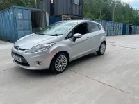 Used Ford Fiesta Titanium 95 HP (69 kW) 2010 Silver Hatchback