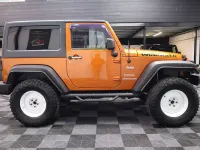 Used Jeep Wrangler Rubicon 196 HP (144 kW) 2011 Orange SUV