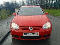 Used VW Golf VI Match 103 HP (75 kW) 2008 Red Hatchback