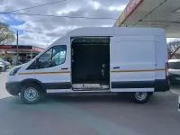 Second-hand Ford Transit 130 CP (95 kW) 2017 Alb Van