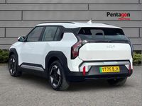 Used Kia EV3 Air 147 kW (201 HP) 2025 White SUV
