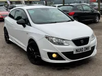 Begagnad Seat Ibiza FR 143 HK (105 kW) 2010 Vit Halvkombi