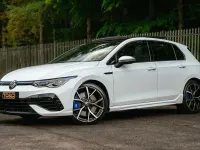 Used VW Golf VIII R 452 HP (332 kW) 2024 White Hatchback