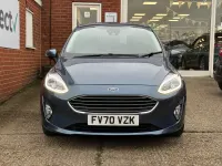 Używany Ford Fiesta Titanium 95 KM (69 kW) 2020 Niebieski Hatchback