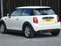 Used Mini Cooper Classic 134 HP (98 kW) 2020 White Hatchback