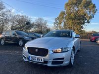 Begagnad Jaguar XE Prestige 2017 Silver Sedan