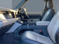 Usado Land Rover Defender SE Dynamic 249 HP (183 kW) 2025 SUV