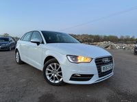 Used Audi A3 105 HP (77 kW) 2013 White Hatchback