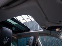 Begagnad Maserati Levante 2020 Blå SUV