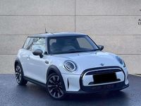 Used Mini Cooper Exclusive 134 HP (98 kW) 2023 White Hatchback