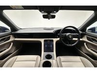 Usado Porsche Taycan Performance Package 350 kW (476 HP) 2023 Azul Carrinha