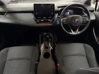 Used Toyota Corolla 122 HP (89 kW) 2021 Silver Hatchback