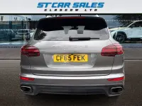 Used Porsche Cayenne 262 HP (192 kW) 2015 Grey SUV